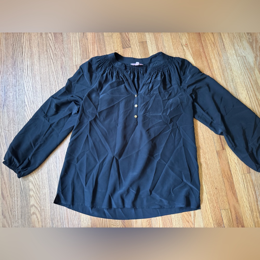Lilly Pulitzer Black Silk Top Shirt Blouse Size Med  3/4 Sleeve Buttons V Neck